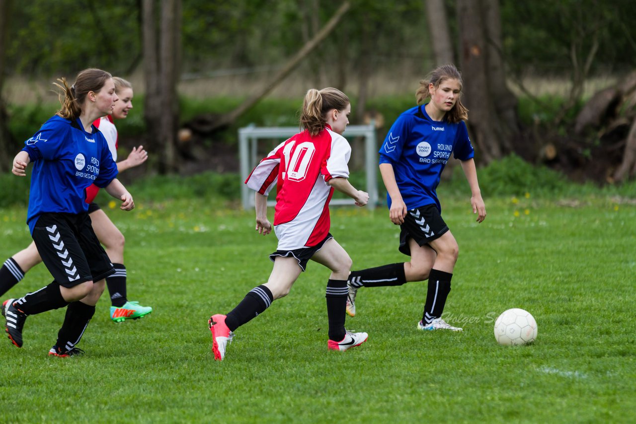 Bild 71 - C-Juniorinnen SG Rnnau-Segeberg - Kaltenkirchener Turnerschaft : Ergebnis: 1:3